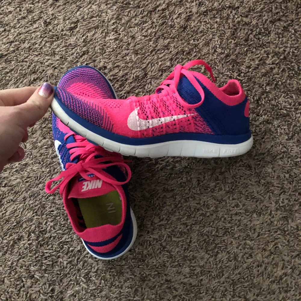 COPY - Women’s size 9 Nike free pink blue Euc